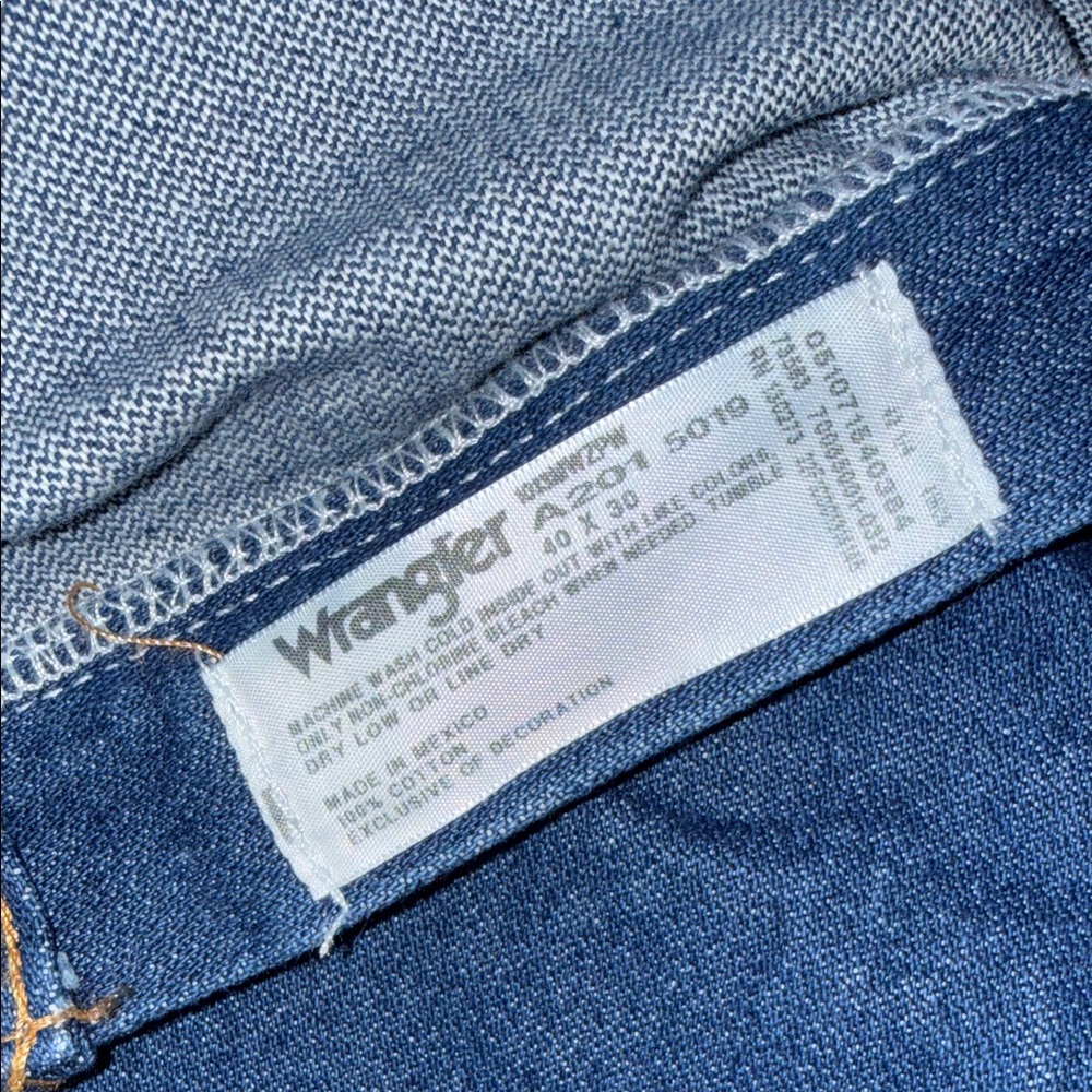 Men's Blue Wrangler Jeans 40x30 - Picture 6 of 6